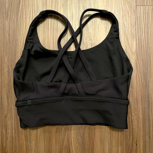 Lululemon Energy Bra *Long Line Texture
Black size 4 - Picture 1 of 6